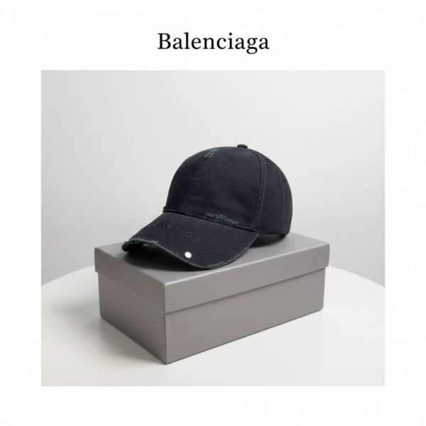 Кепка Balensiaga
