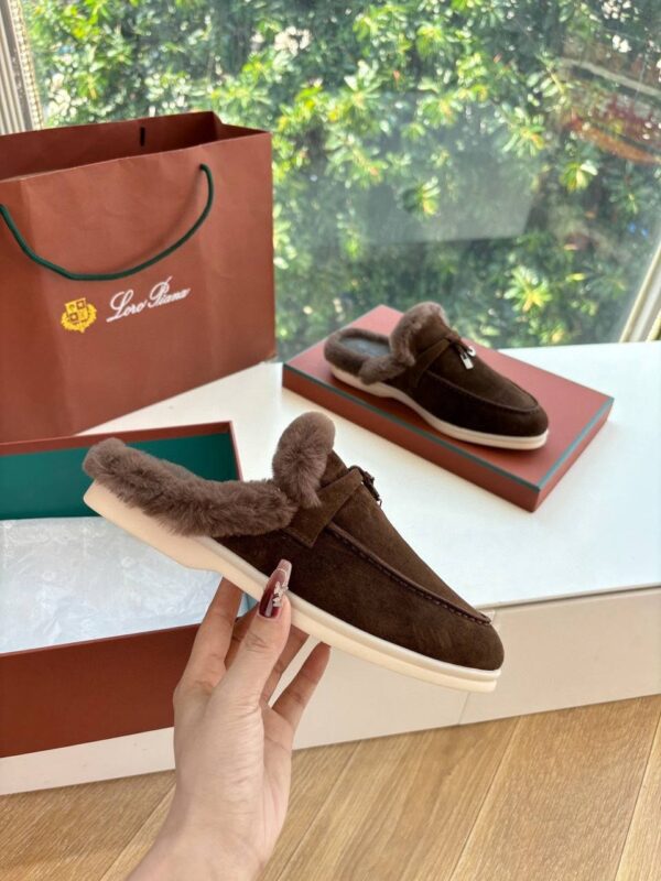 Лоферы без задника с мехом Loro Piana