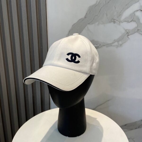 Кепка Chanel