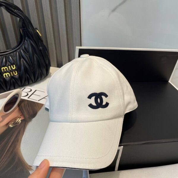 Кепка Chanel
