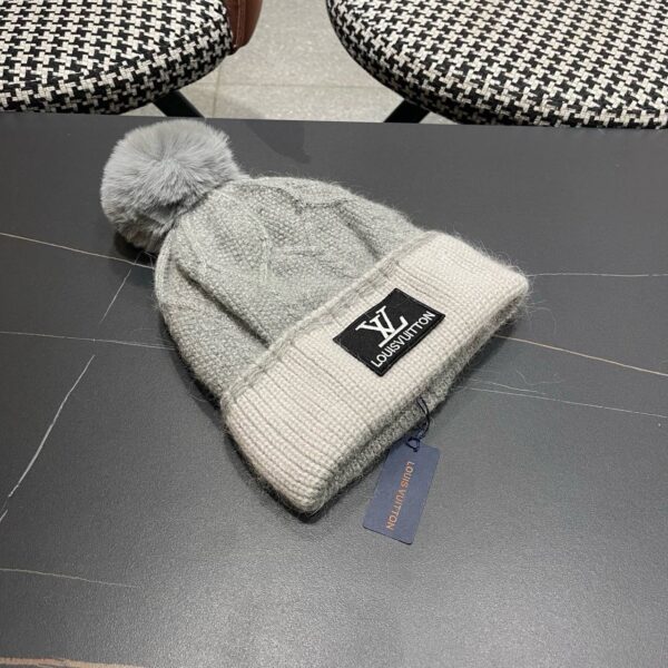 photo_2025-12-23_06-43-51 Шапка шерстяная Louis Vuitton