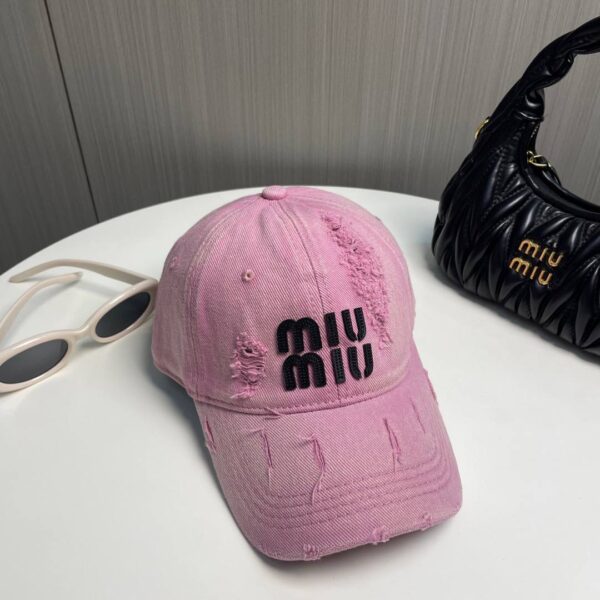 Кепка Miu Miu