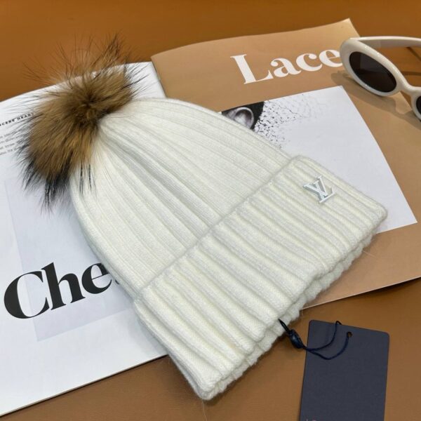 Шапка шерстяная Louis Vuitton