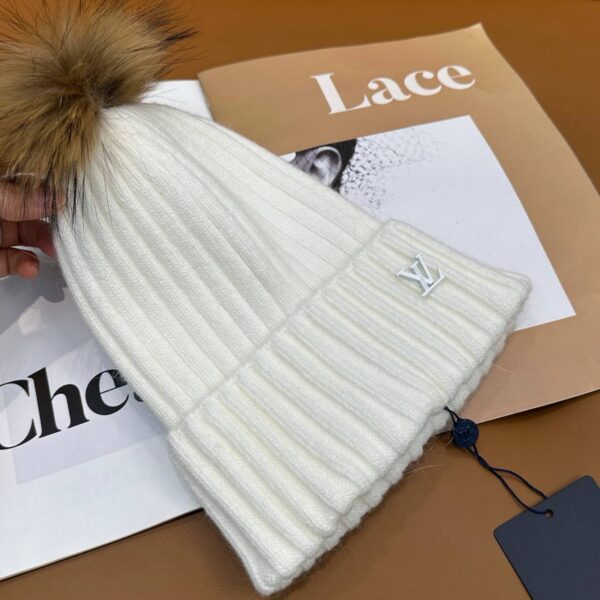 Шапка шерстяная Louis Vuitton