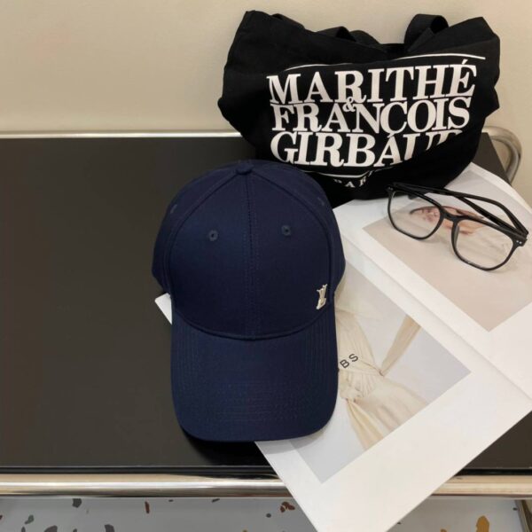 Кепка Louis Vuitton