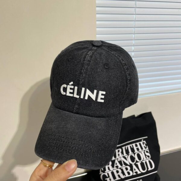 Кепка Celine