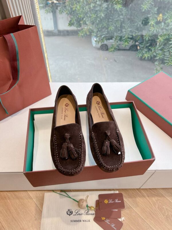 Лоферы замшевые Loro Piana