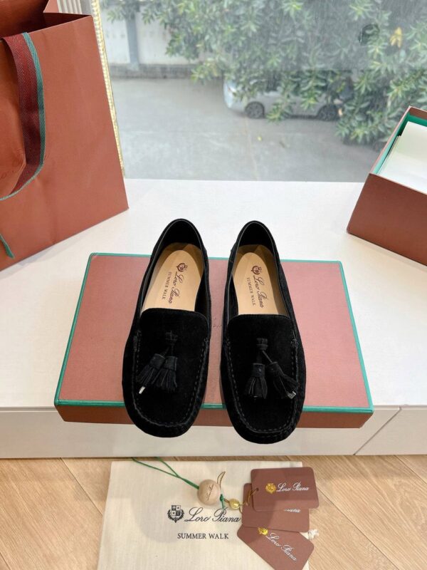 Лоферы замшевые Loro Piana