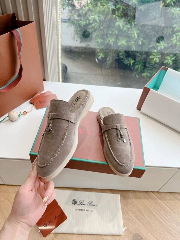 Лоферы-мюли замшевые Loro Piana