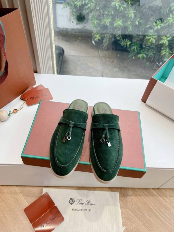 Лоферы-мюли замшевые Loro Piana