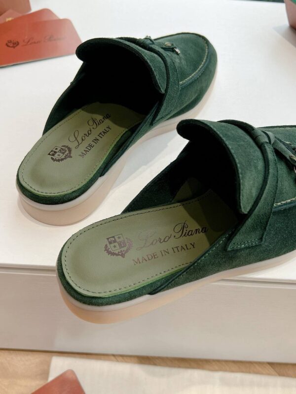 Лоферы-мюли замшевые Loro Piana