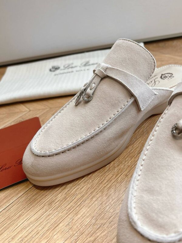 Лоферы-мюли замшевые Loro Piana