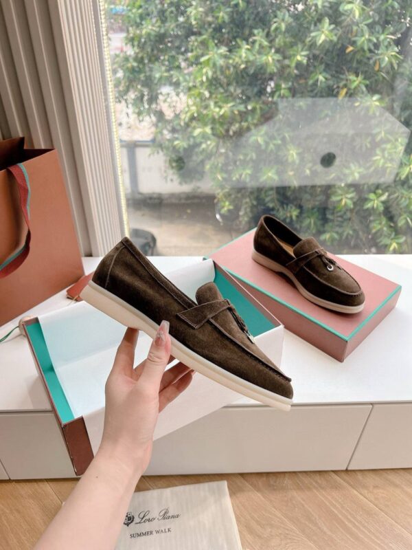 Лоферы замшевые Loro Piana