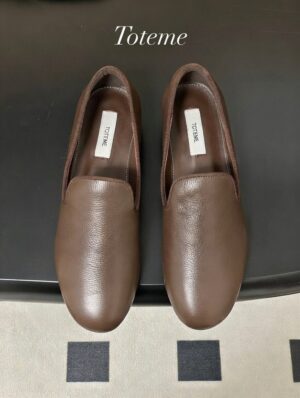 Туфли Toteme