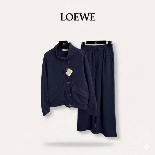 Костюм Loewe