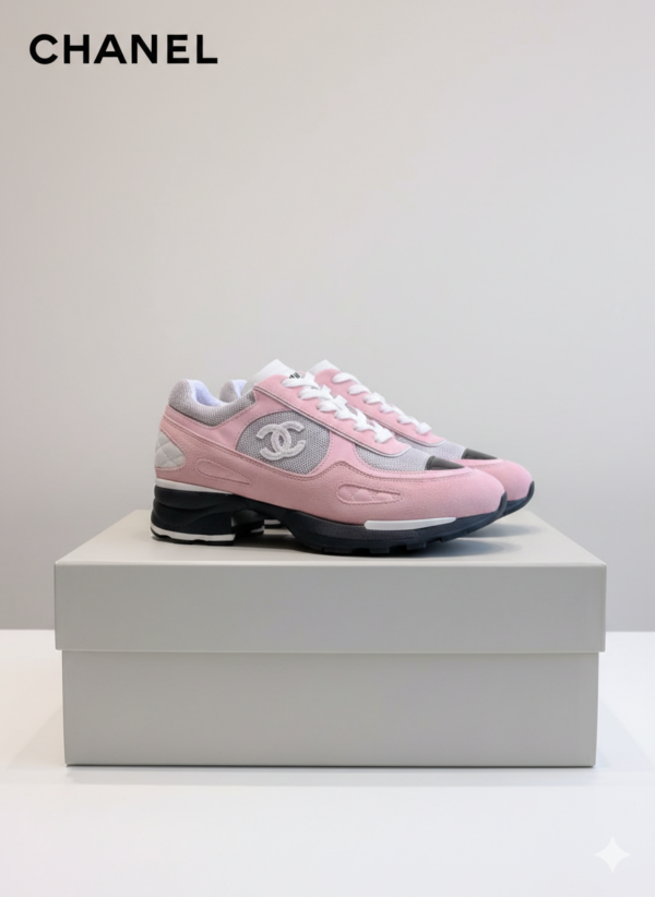 Кроссовки на каблуке Chanel