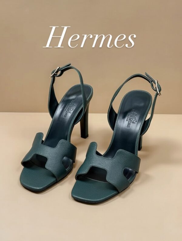 d8bbb01f-6268-489d-85fc-1badea537328 Босоножки Hermes