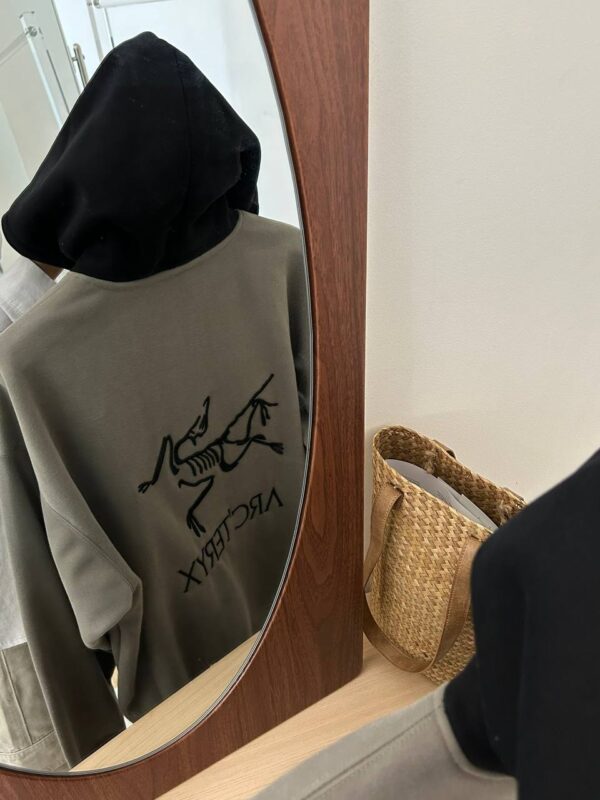 photo_2026-01-05_11-16-31 Худи ArcTeryx