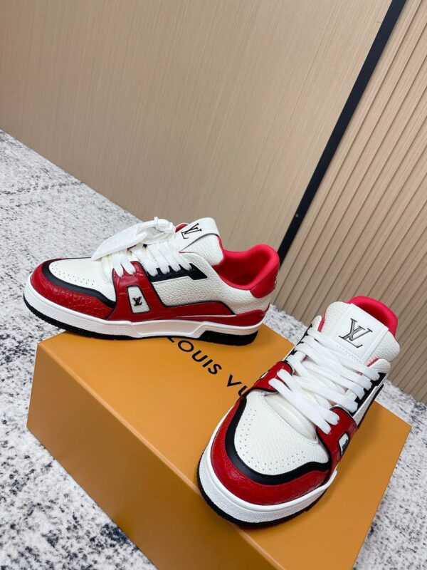 Кроссовки низкие Louis Vuitton