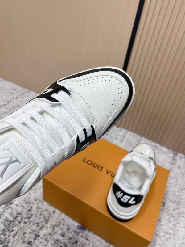 Кроссовки низкие Louis Vuitton