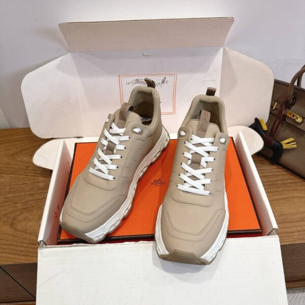 photo_2026-01-05_15-28-42 Кроссовки Hermes