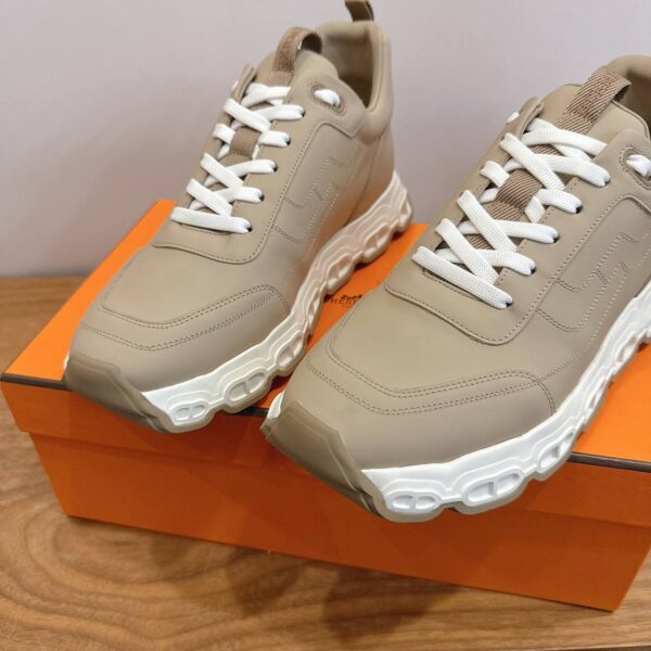 photo_2026-01-05_15-28-57 Кроссовки Hermes