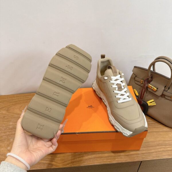 photo_2026-01-05_15-29-02 Кроссовки Hermes