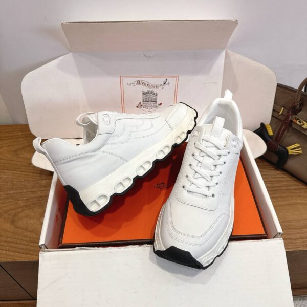 photo_2026-01-05_16-21-00 Кроссовки Hermes