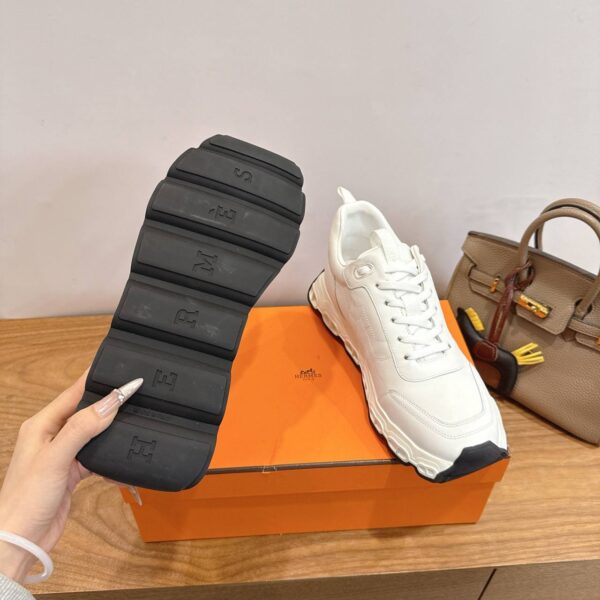 photo_2026-01-05_16-21-18 Кроссовки Hermes