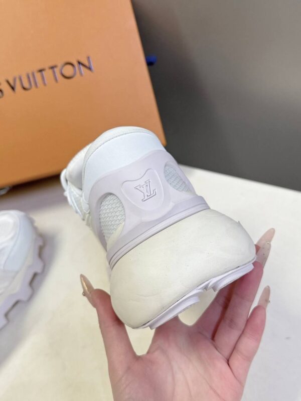photo_2026-01-06_10-30-11 Кроссовки Louis Vuitton