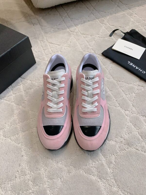 Кроссовки на каблуке Chanel
