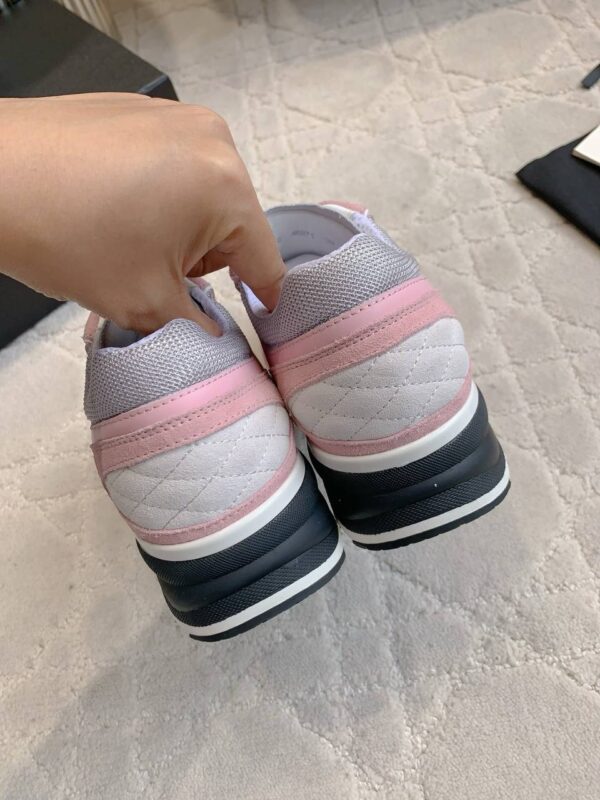 Кроссовки на каблуке Chanel