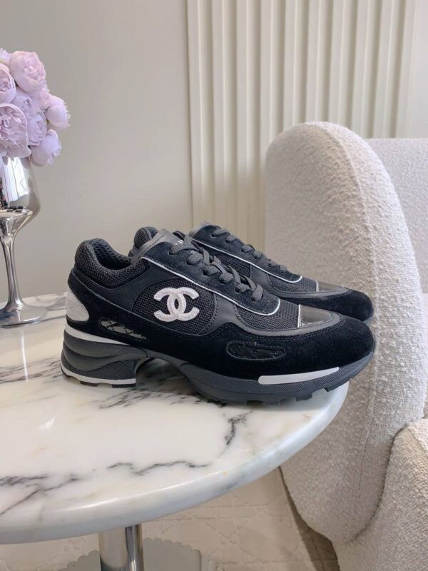 Кроссовки на каблуке Chanel