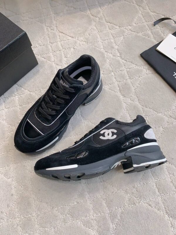 Кроссовки на каблуке Chanel