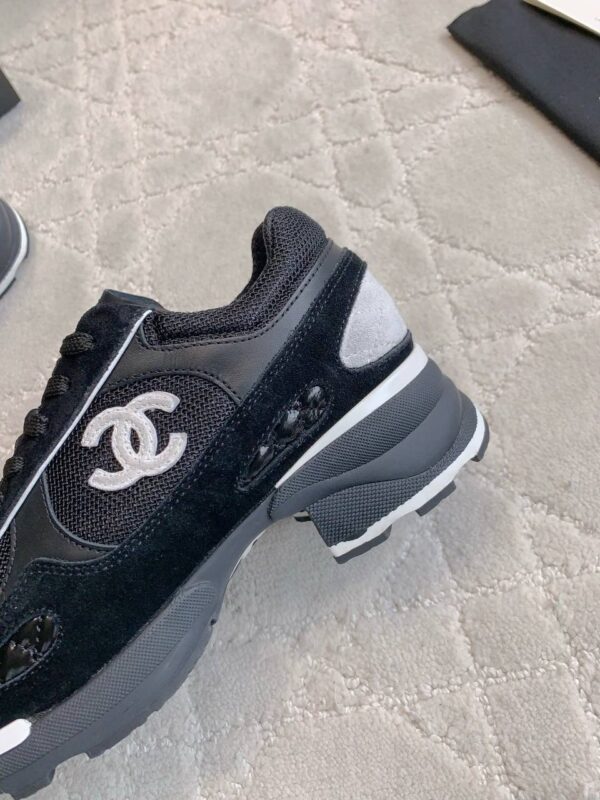 Кроссовки на каблуке Chanel