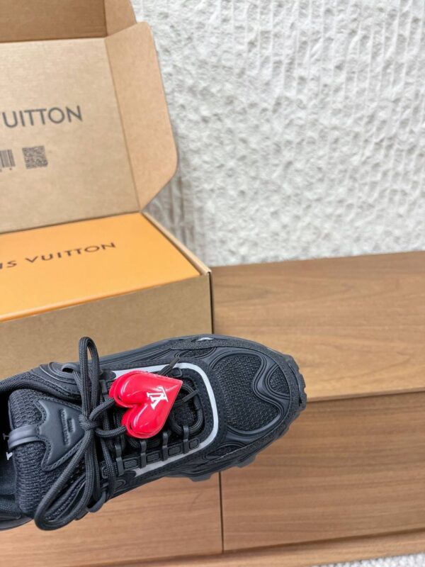 photo_2026-01-06_12-01-09 Кроссовки Louis Vuitton
