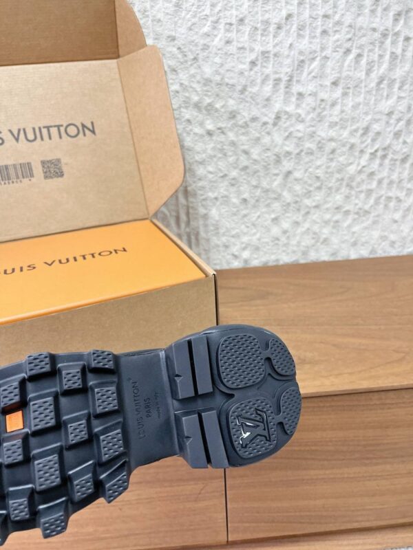 photo_2026-01-06_12-01-11 Кроссовки Louis Vuitton