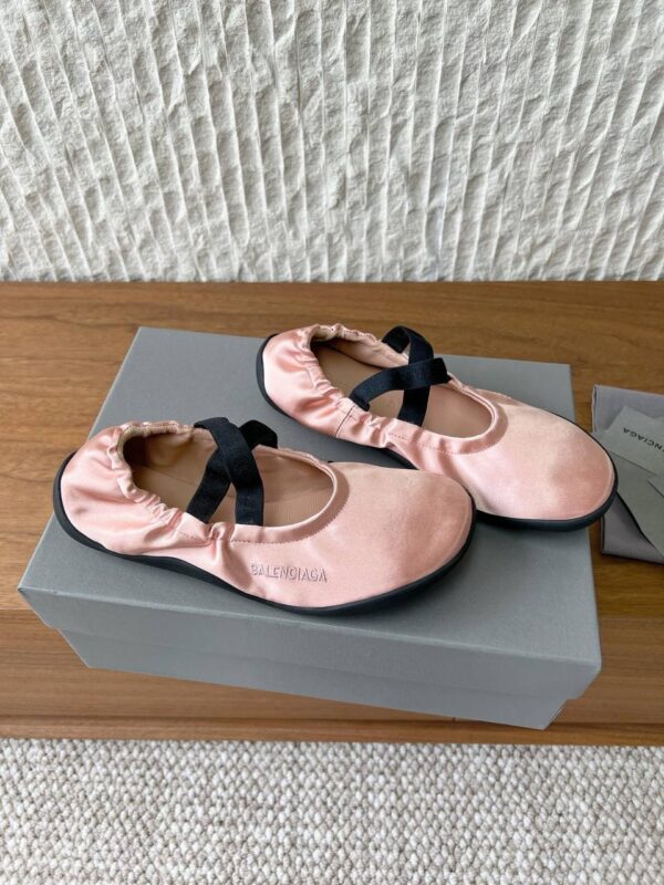 Балетки Balenciaga