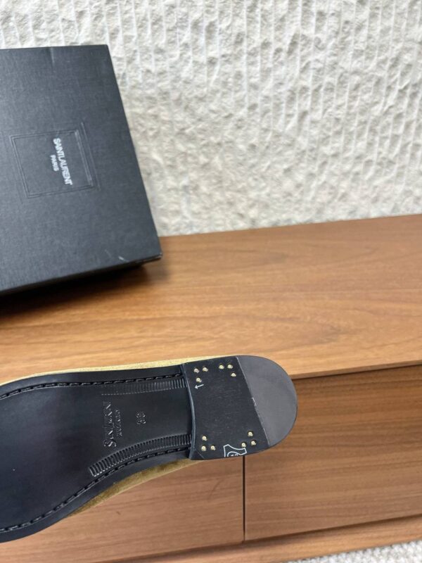 Лоферы замшевые YSL