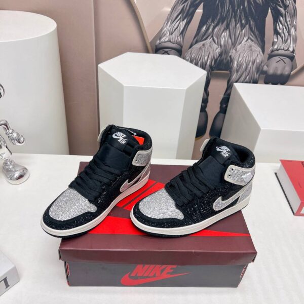 Кроссовки высокие Nike Air