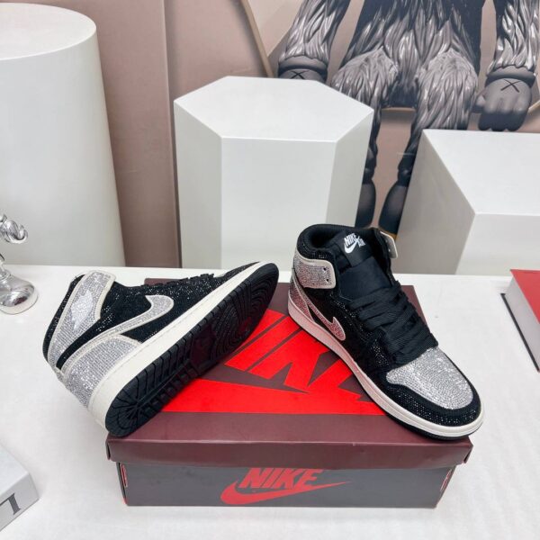 Кроссовки высокие Nike Air