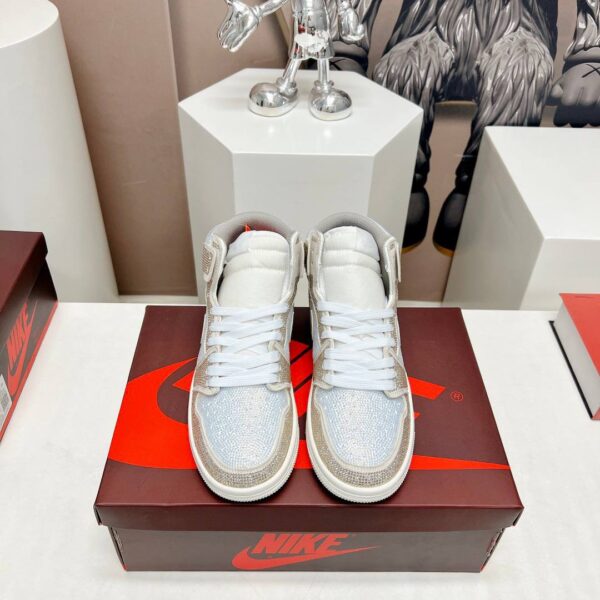 Кроссовки высокие Nike Air