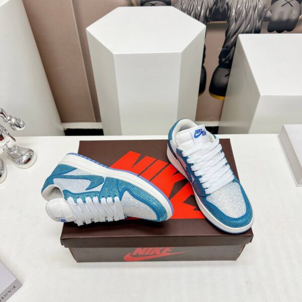 Кроссовки Nike Air