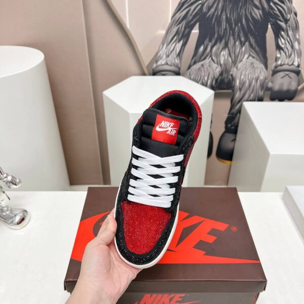 Кроссовки Nike Air