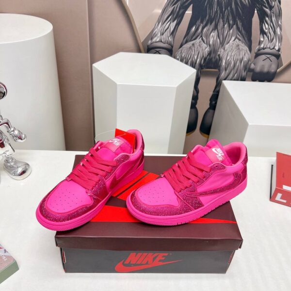 Кроссовки Nike Air