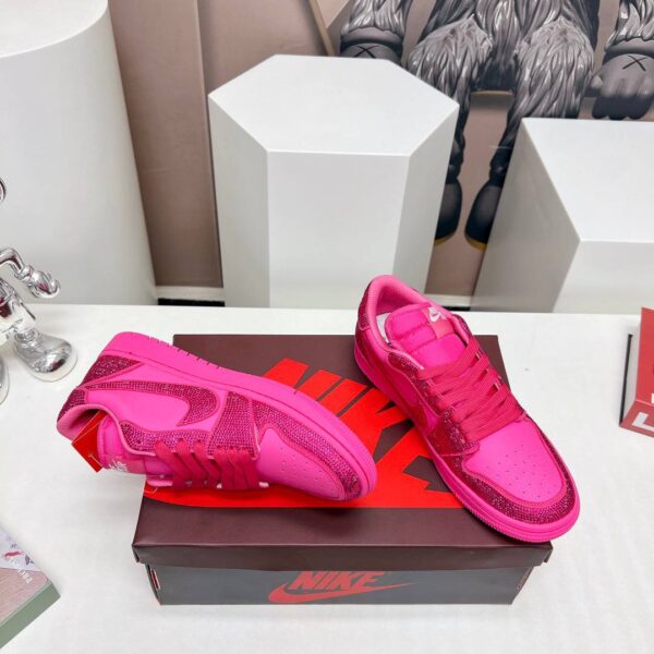 Кроссовки Nike Air