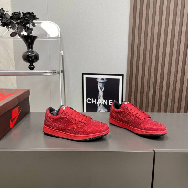 Кроссовки Nike Air