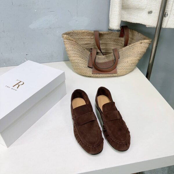 Лоферы замшевые the Row