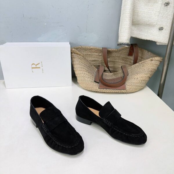 Лоферы замшевые the Row