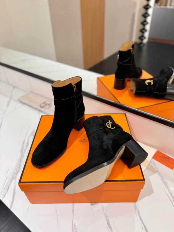 Ботинки замшевые Hermes